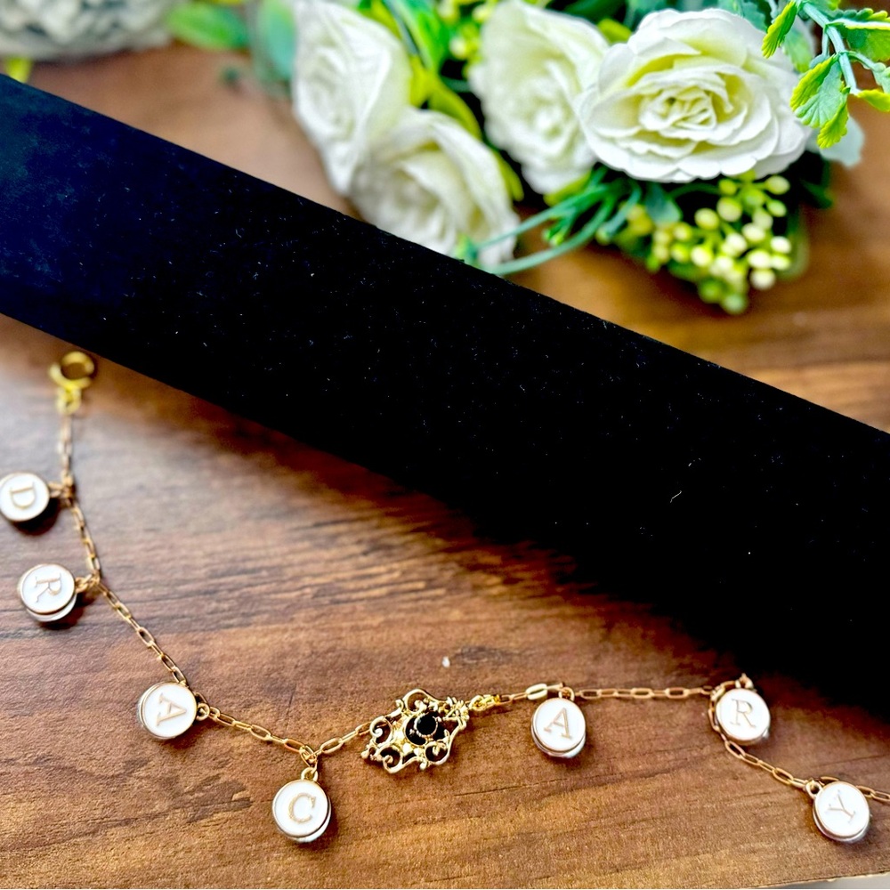 Dracyars necklace